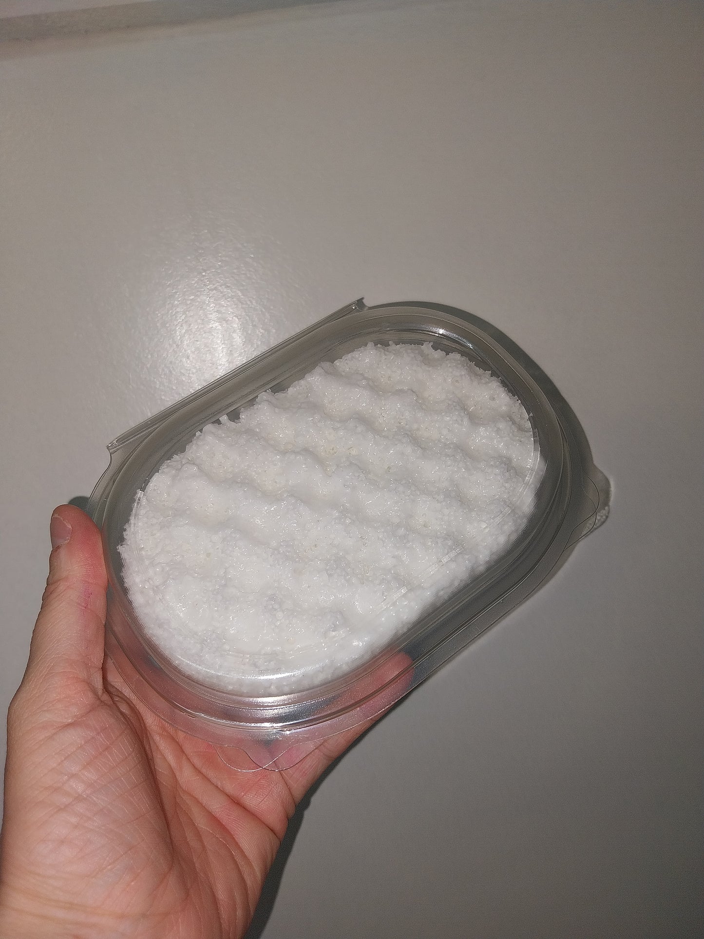 DOVE EXFOLIATING SOAP SPONGE
