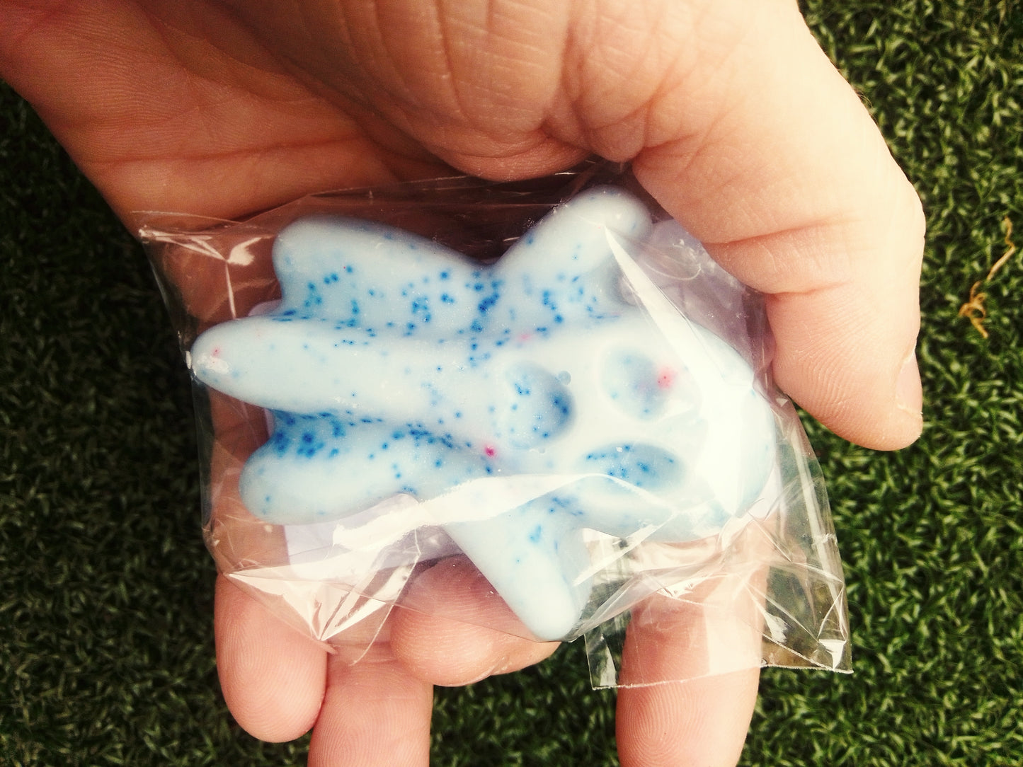 Large ghost wax melt