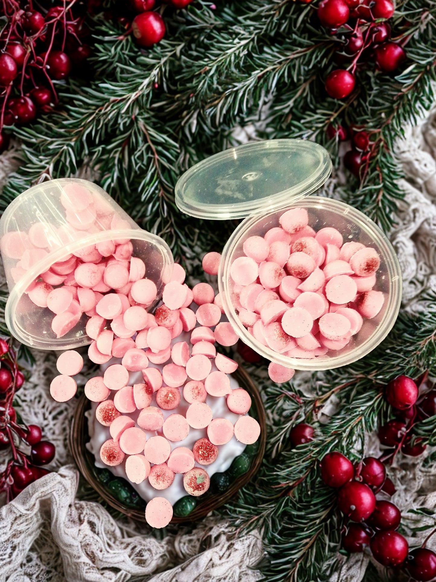 Cranberry cocktail dot pot