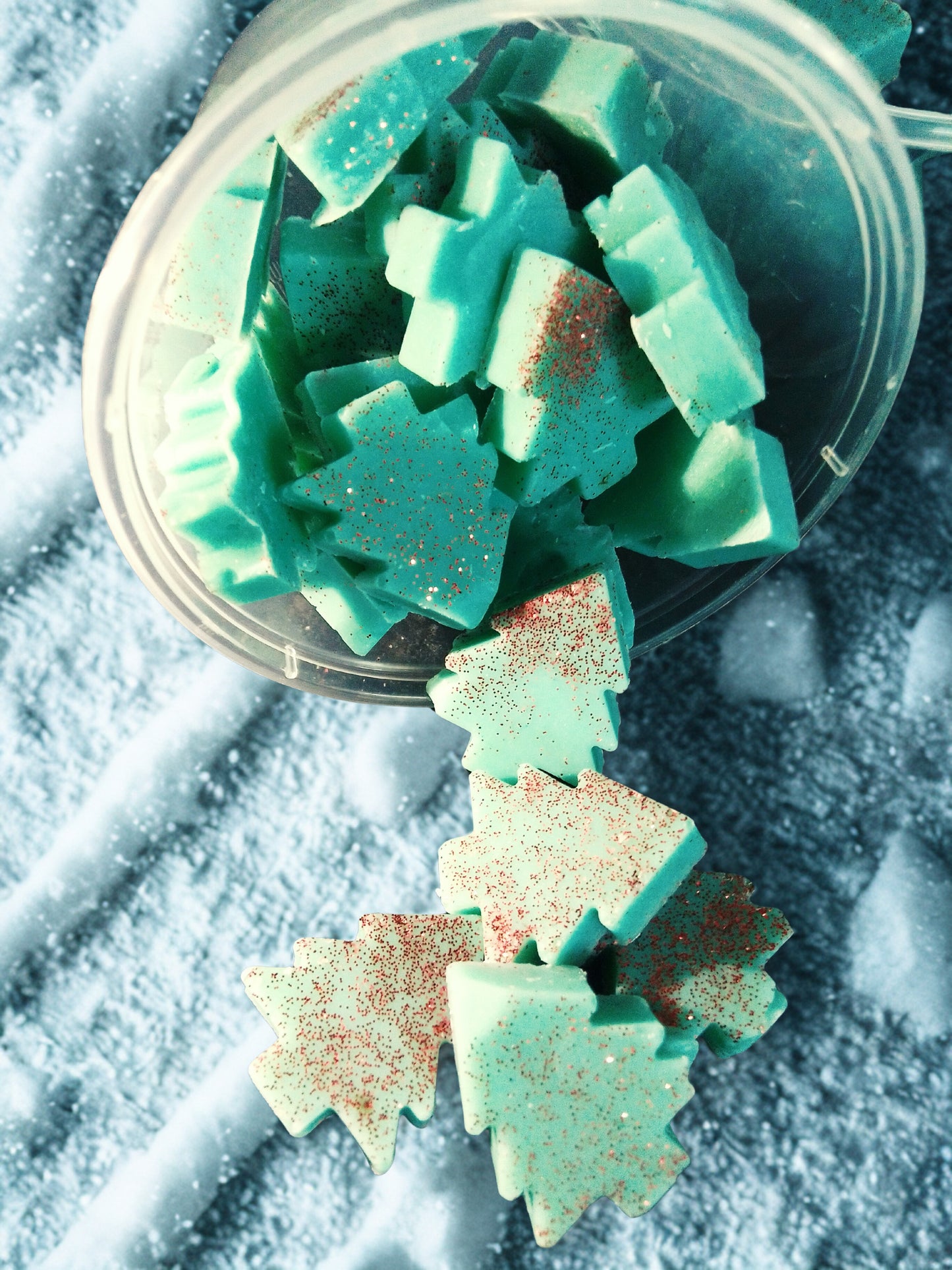 Christmas tree wax pot