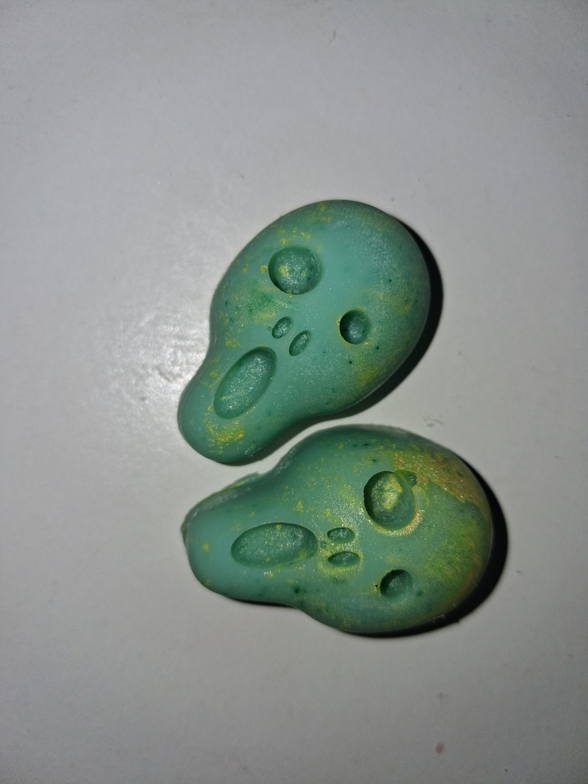 Sherbet Zombie Wax Melt Skulls