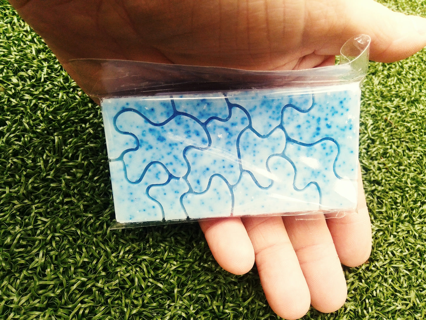 Patterned wax bars